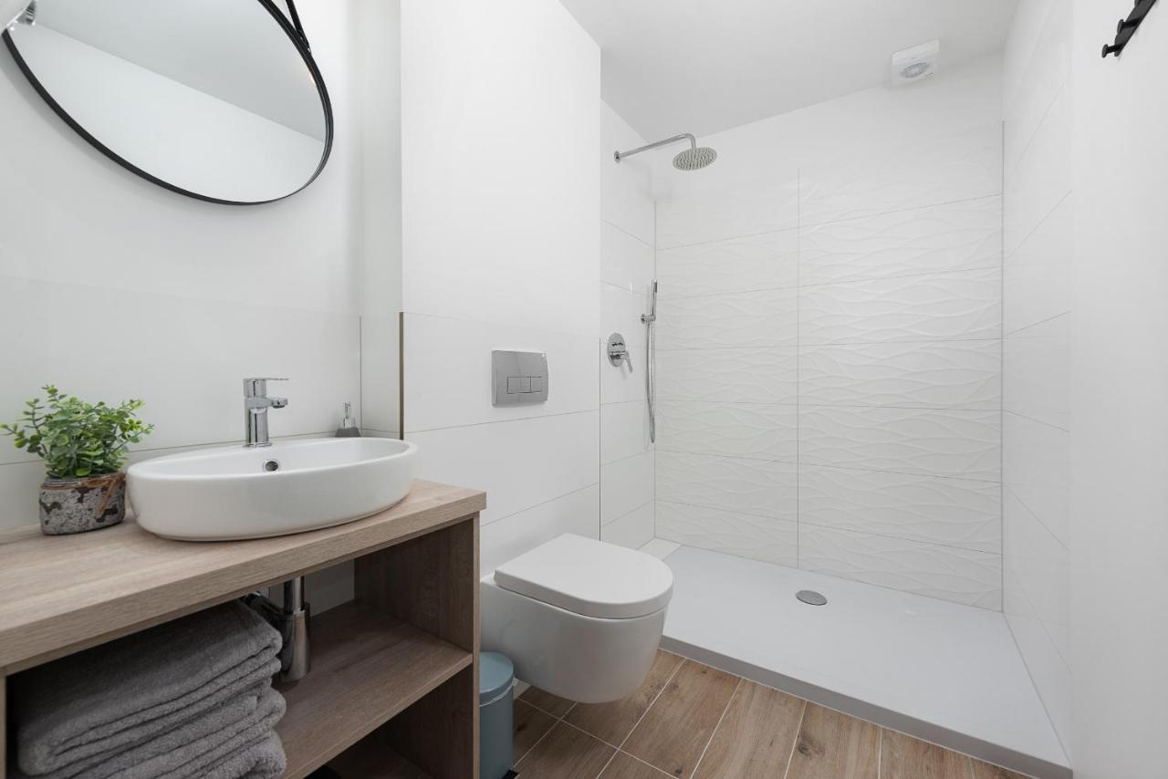 Roza Baltyku - Apartamenty I Pokoje A Dębki Dış mekan fotoğraf